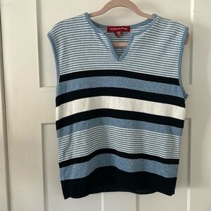 Cute sweater vest!